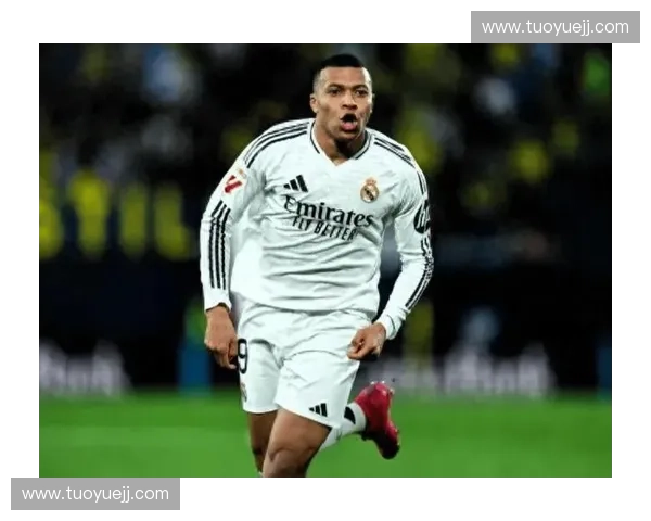 皇马主帅执掌银河战舰再掀豪门风云剑指欧洲巅峰荣耀